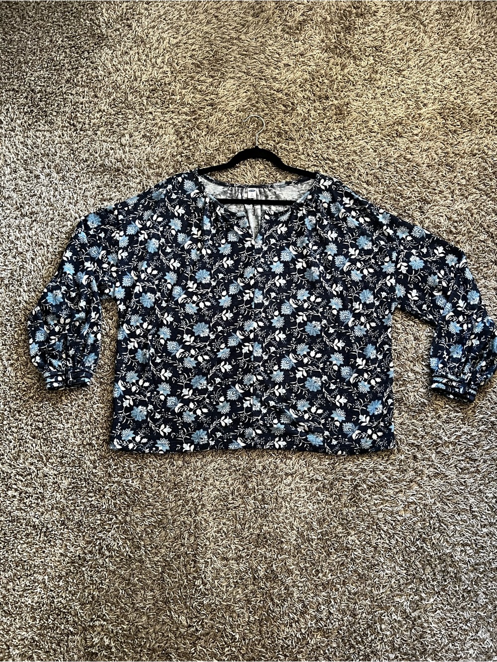 Old navy blouse